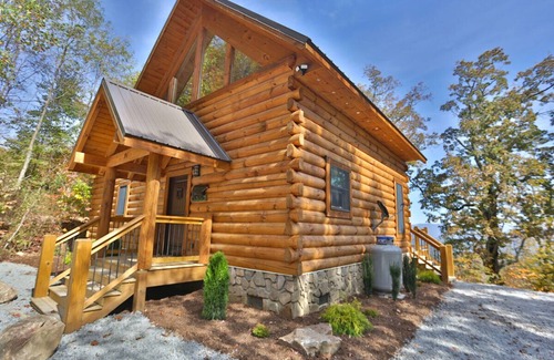 Almond Cabina | A Slipper Slope mountain cabin