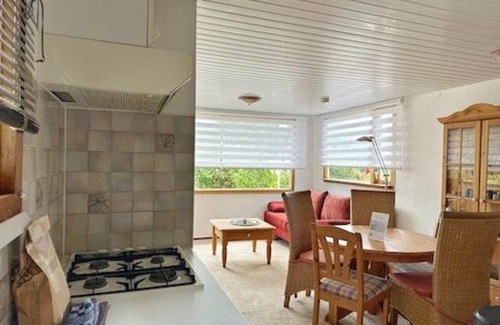 Sint Maarten Casa | A somewhat older, simple chalet yet fully equipped.