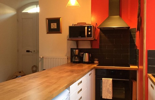 Montauban-de-Luchon Casa | Un retiro espacioso, cómodo y acogedor.