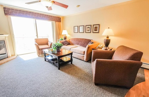 Lincoln Complejo | A SPECTACULAR WHITE MOUNTAIN GETAWAY - 2bd/2bth Deluxe