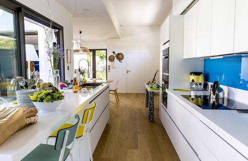 Plobannalec-Lesconil Villa | A stone's throw from the dunes....