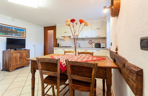 Pollein Apartamento | A Stone's Throw from Aosta