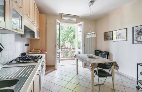San Giuliano a Mare Apartamento | A stone's throw from Borgo San Giuliano Apartment