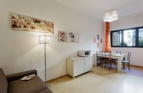 Santa Maria Novella Apartamento | ¡A tiro de piedra del Arno! Piso central x4