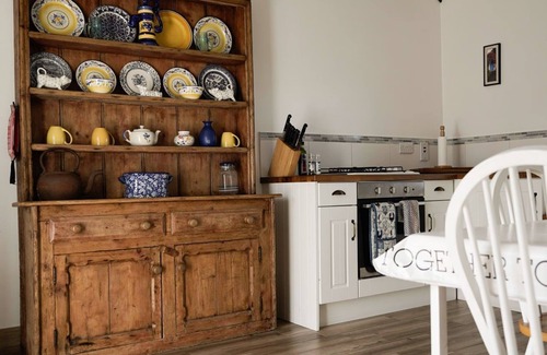 Doolin Cabaña | A stonecutters cottages that sleeps 2 guests