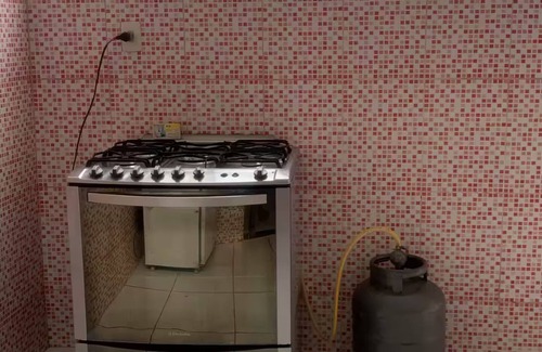 Araruama Casa | A street by the bus station, with air conditioning.
