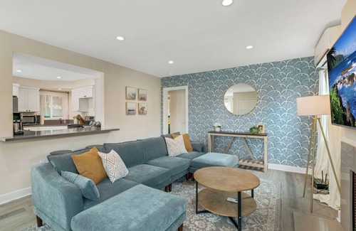 Naples Casa | A Stunning Naples Beauty cottage 2 mins 2 the sand