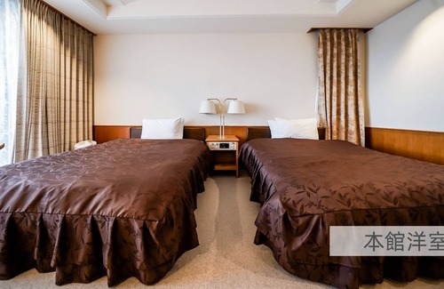 Hakone Casa | Hakone Shichifukuso main building Western-style room overlooking Lake Ashi / Ashgarashimo District Kanagawa