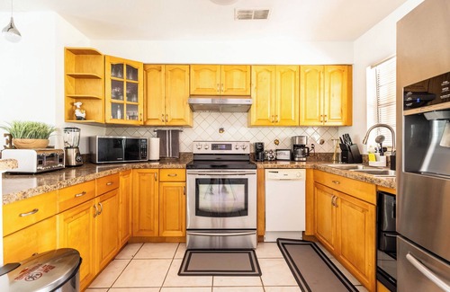 Kissimmee Casa | -A Sweet Home Near Theme Parks!-