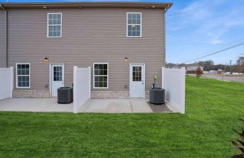 Clarksville Casa | A Taste of Luxe Upscale Condo Near Nashville and Ft Campbell
