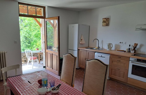 Saint-Cyprien Casa | A terrace above the valley