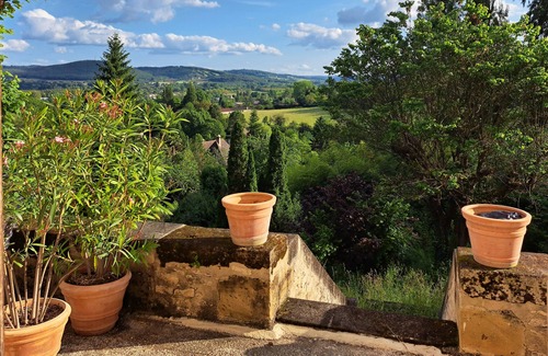 Saint-Cyprien Casa | A terrace above the valley