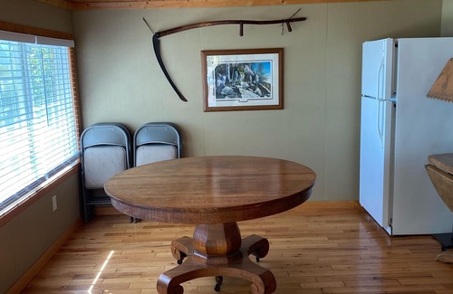 Siren Cabina | Un toque de northwoods en el lago, crea tus recuerdos y siéntete como en casa.