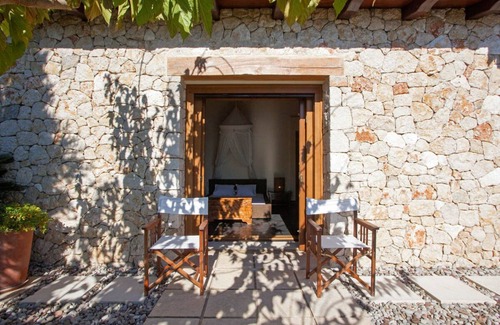 Perigiali Villa | ¡Un escondite griego verdaderamente único y espectacular!