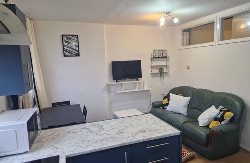 Walworth Apartamento | A two bedrooms flat close to zone one.