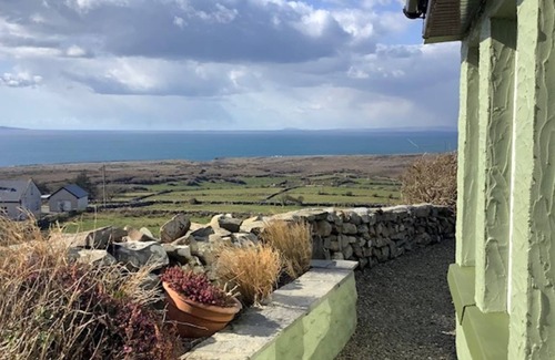 Lisdoonvarna Casa | Una cabaña única, impresionantes vistas al océano de Doolin y Burren