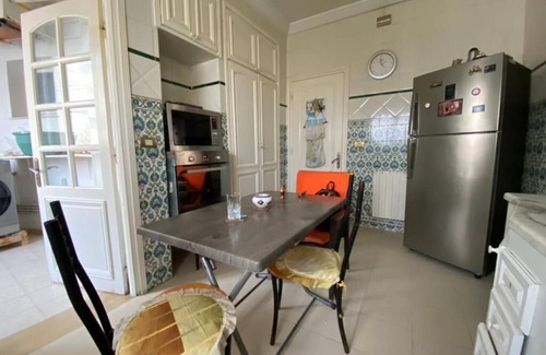 Ennasr Condominio | Un apartamento muy bonito y bien equipado con aparcamiento
