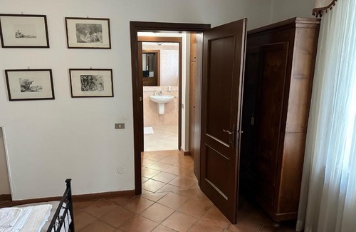 Isola della Scala Cama Y Desayuno | A Villa Esperia Bed and Breakfast