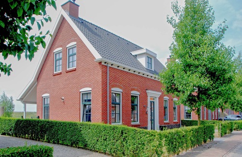 Colijnsplaat Casa | A villa located near the beach with a sauna