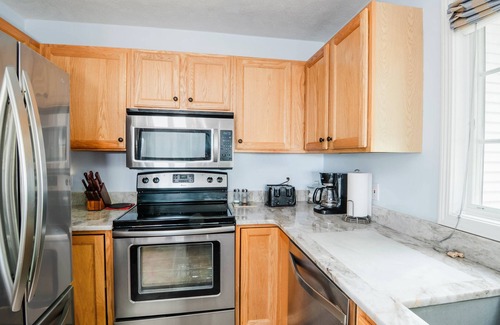 Manistee Cabaña | A Wave From It All - Cottage at Harbor Village