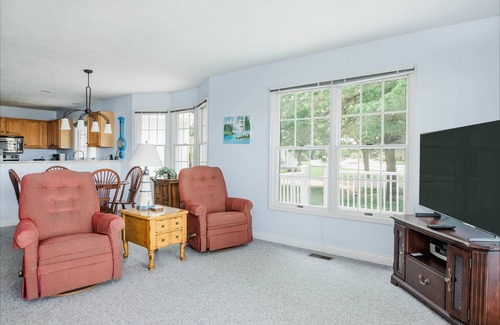 Manistee Cabaña | A Wave From It All - Cottage at Harbor Village
