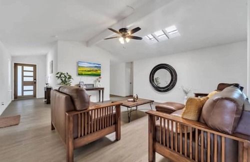 California City Casa | A White House in a Desert Paradise!