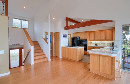Marine Terrace Casa | Un Winsome Whale Watcher