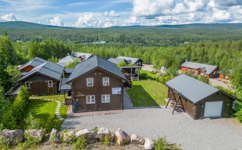 Trysil Casa | A wonderful estate of two houses for all seasons!