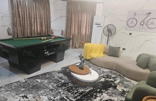 Edunabon Apartamento | A12 apartment