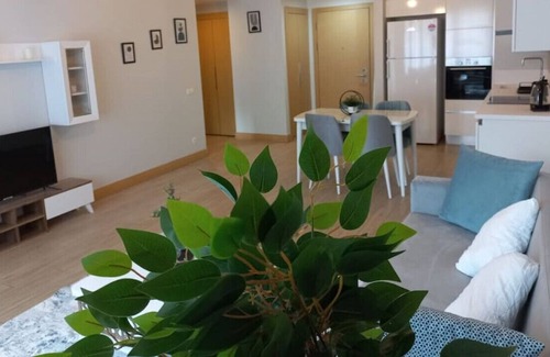 Bagcilar Apartamento | A2-21 1+1 · A PEACEFUL HOME 1+1 AIRPORT AND SHOPPING CENTERS .