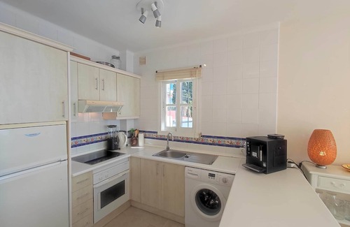 Urbanizacion Ladera del Mar Casa | A2203 Magnifico piso 2 dormitorios en Ladera del Mar Nerja