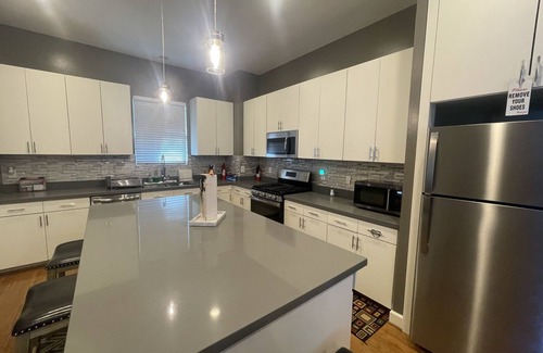 South Central Houston Casa | A2Z STARSKY VILLA - near Houston downtown and Medical Center