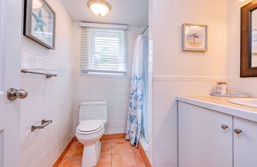 Contant Hill Apartamento | Marina View Village A6 Sea Star
