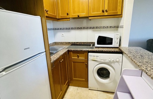 Villajoyosa Apartamento | A935 - Bonito apartamento con aire acondicionado, piscina y garaje