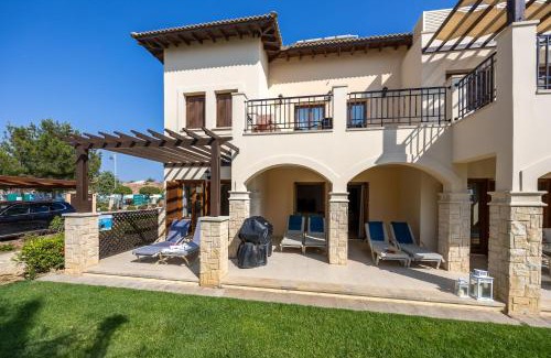Aphrodite Hills Apartamento | AA02 Adjacent to Aphrodite Hills- Communal Pool, Garden