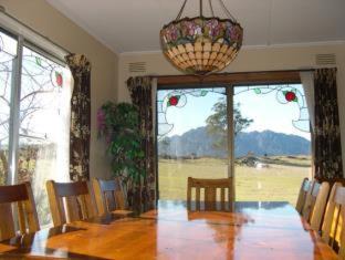 Promised Land Complejo | AAA Granary Accommodation
