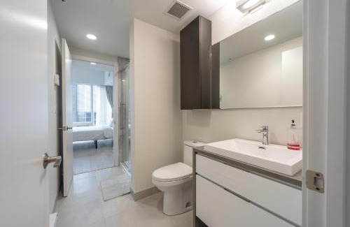 Downtown Montreal Apartamento | AAA Location & Spacious 1 Bedroom with Panoramic View on the City