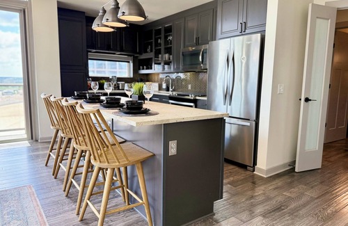 Uptown Apartamento | AAC Stars, Mavs, Dallas, TX/free parking