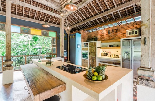 Kutuh Kaja Villa | Aalaya Villa by Betterplace