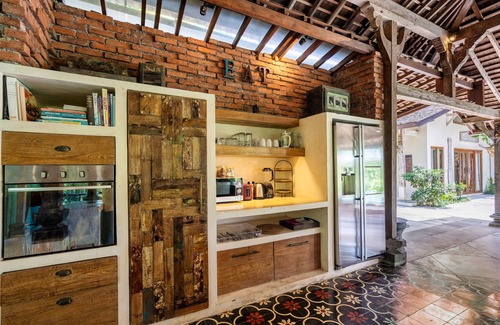 Kutuh Kaja Villa | Aalaya Villa by Betterplace