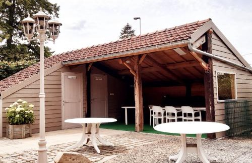 Brustem Casa | Aan het Singelhof - Mirabelle - 4 sterren - met sunshower en tuin