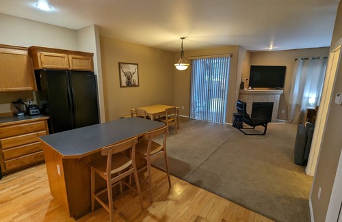Redmond Casa | Aazure Like It - Eagle Crest Resort, Fun & Relaxation Headquarters