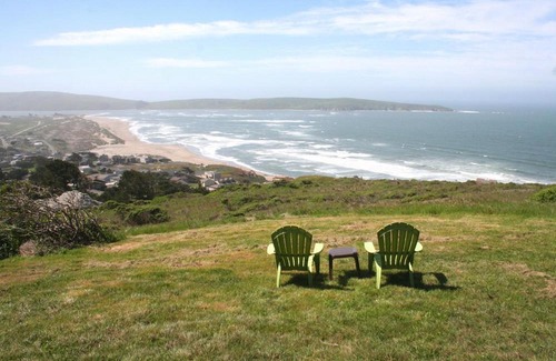 Dillon Beach Casa | Abalone Alcove! Hot Tub! Pool Table! AMAZING VIEWS! Fast WiFi! Dog Friendly!