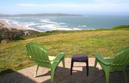 Dillon Beach Casa | Abalone Alcove! Hot Tub! Pool Table! AMAZING VIEWS! Fast WiFi! Dog Friendly!