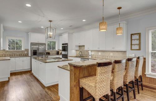 Isle of Palms Casa | Abalone Alley 7 by Wild Dunes, Ocean View Home