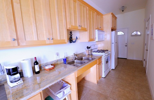 Shelter Cove Condominio | Abalone by OceanviewHotTubs Shelter Cove Oceanfront Tesla Charging