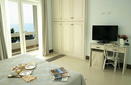 Santa Margherita di Pula Hotel | Abamar Hotel