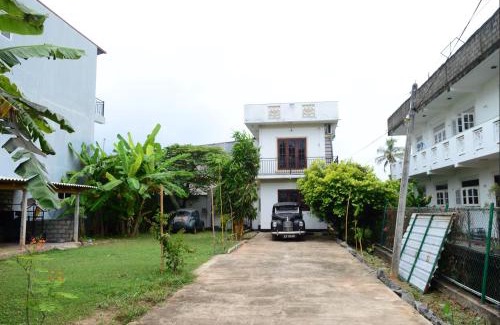Dalupotha Casa | Abbi Holidays - Private Apartment Negombo