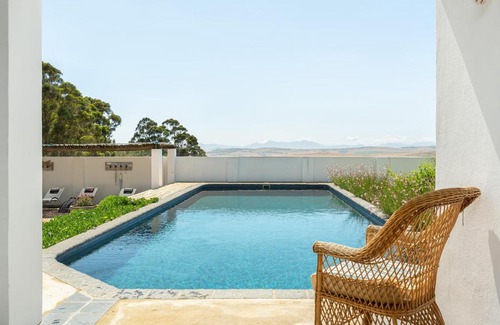 Malmesbury Casa | Abbotts Hill