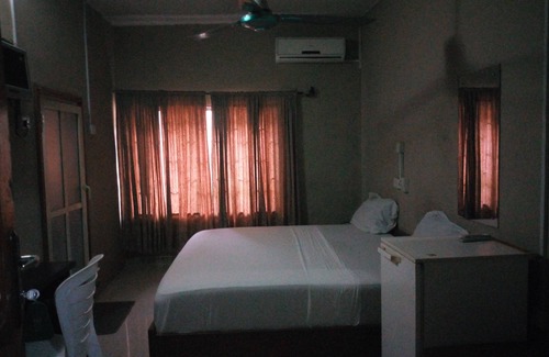 Abeokuta Hotel | Abeokuta Hill View Hotel